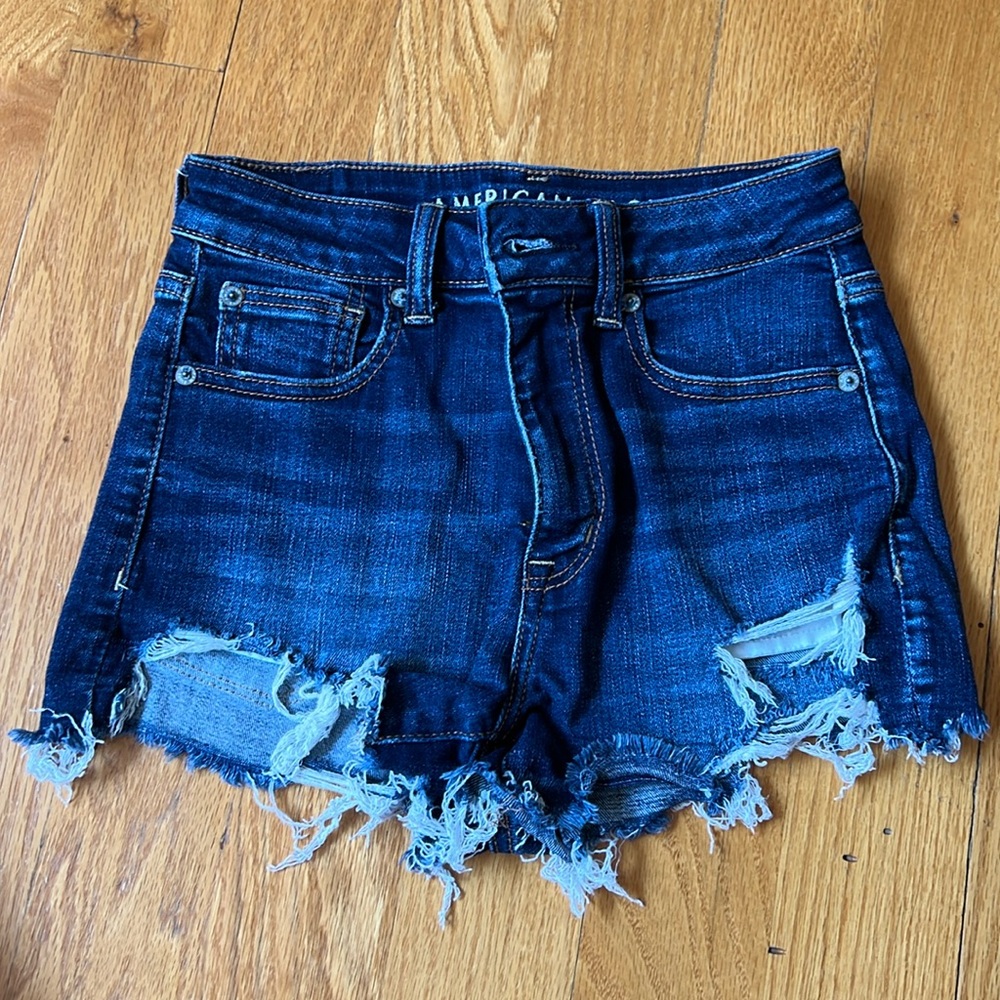 American Eagle ripped Jean shorts